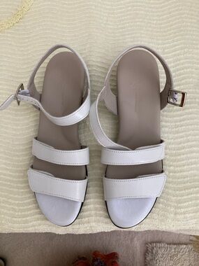 SAS White Triple-Strap Leather Women's Sandals